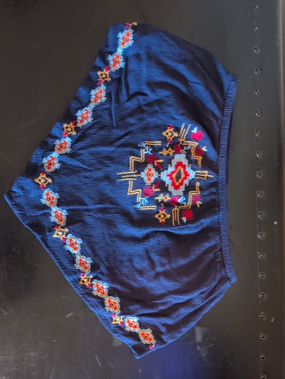Rue21 Navy crop top